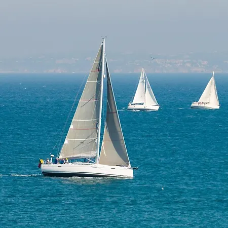 Fabrica Da Ribeira 53 By Destination Algarve * Лагуш